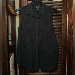 Wrangler sleeveless snap up shirt🖤